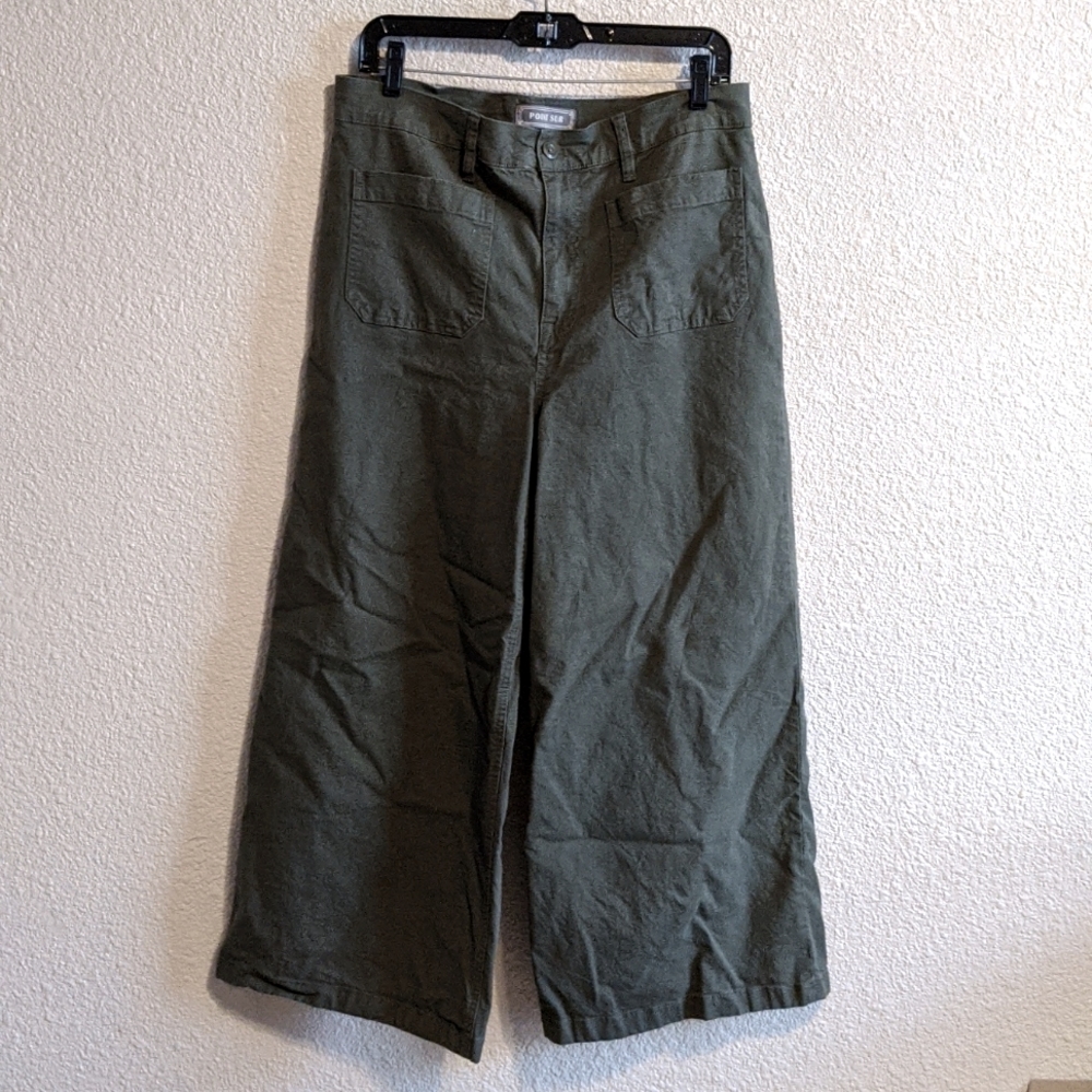 Point Sur wide leg crop green pants